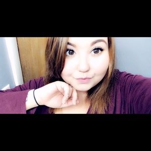 Meet your Posher, Caitlynn